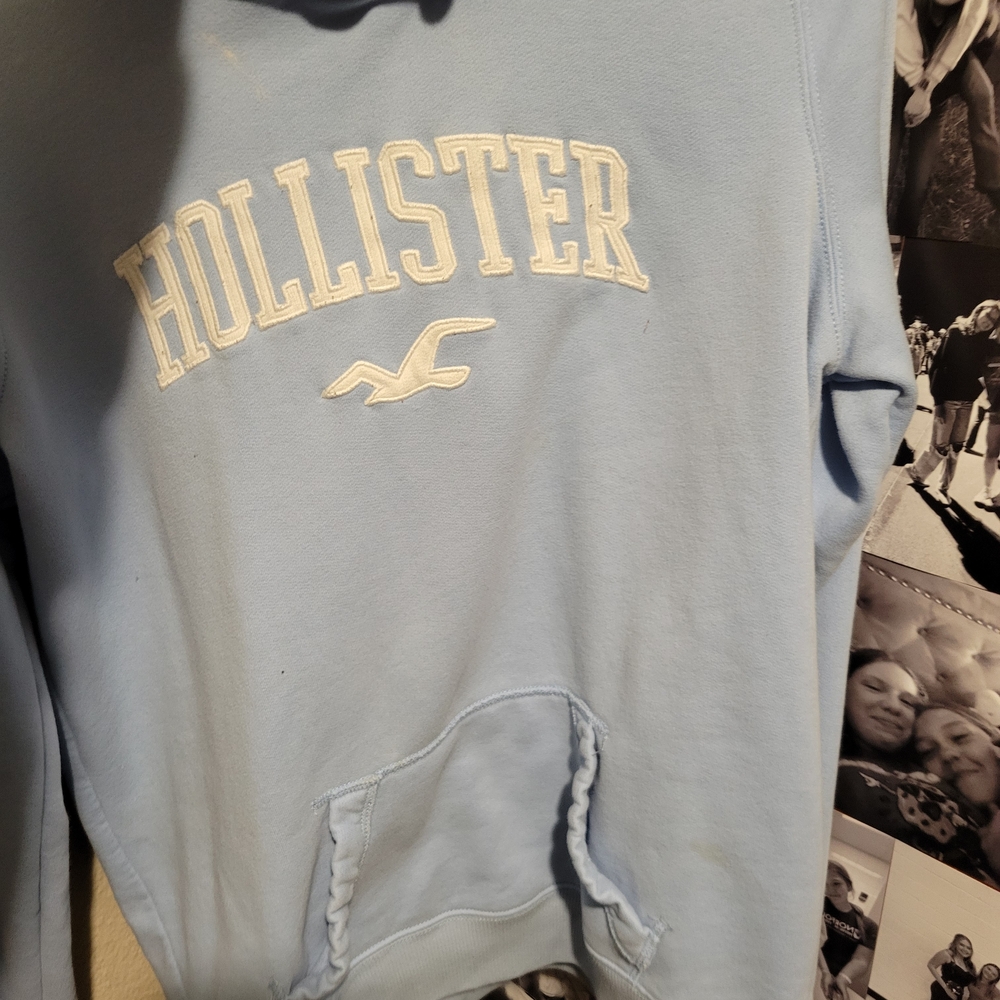Hollister Sky Blue Pullover